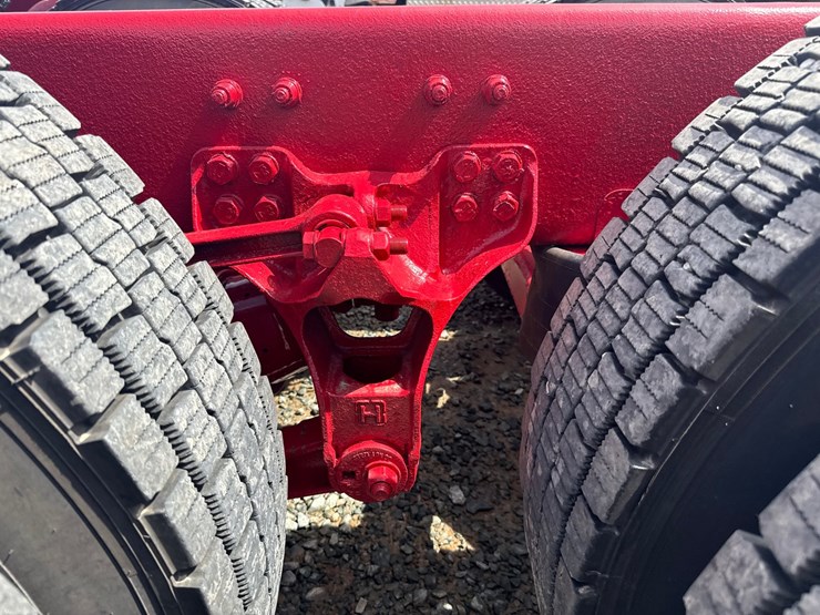 2005-kenworth-t800-image-47