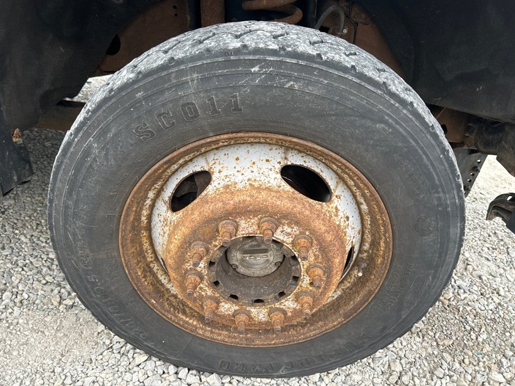 2012-ford-f450-image-49