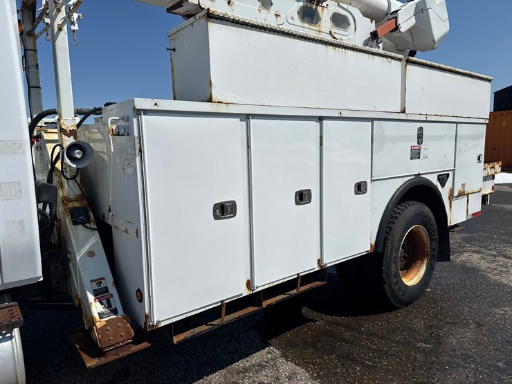 2014-international-4300-sba-image-22