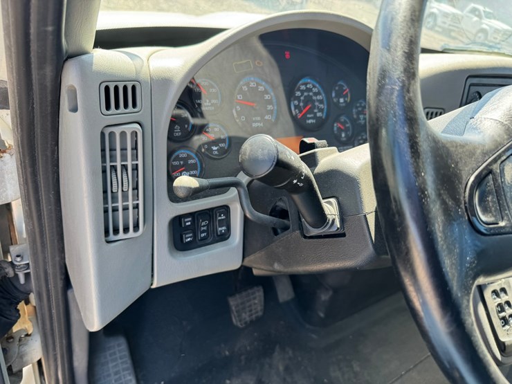 2018-international-4000-image-48