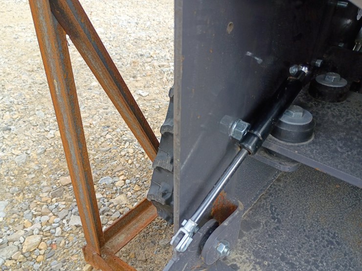 #23945-•-2025-agt-ysrt14-mini-skid-steer-image-10