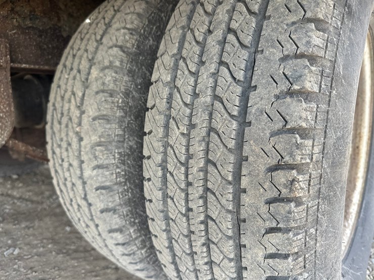 2008-massey-ferguson-8-image-33