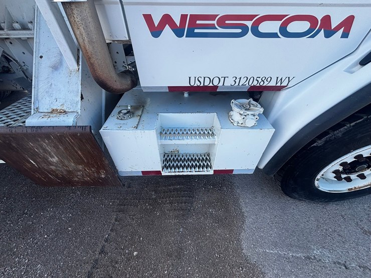 1999-caterpillar-3126-image-17