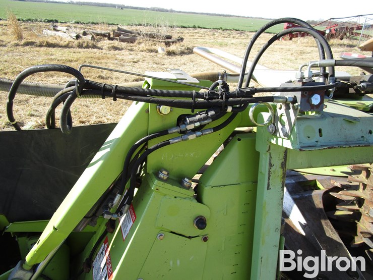 2013-claas-658-orbis-8-row-rotary-forage-header-image-11