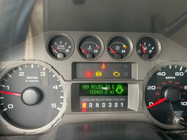 2008-ford-f550-xl-image-45