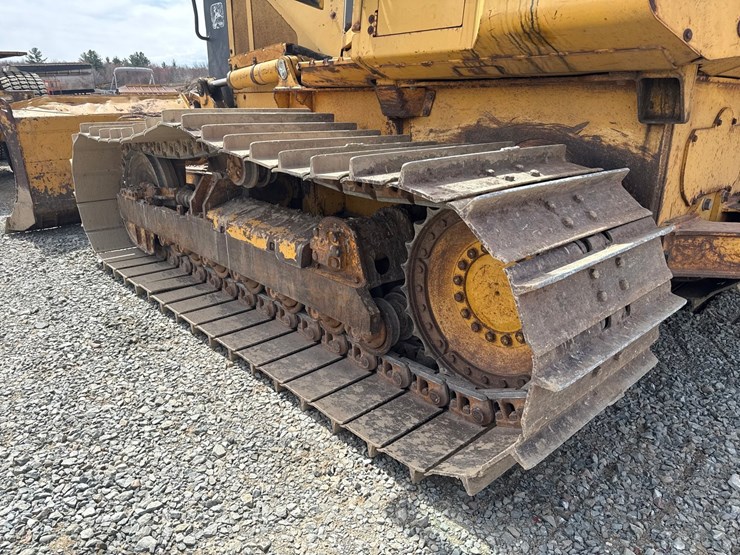 2002-deere-700h-lgp-image-56