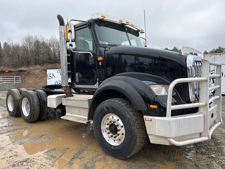 2019-international-hx620-image-7