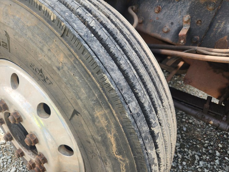 1985-kenworth-w900-image-57