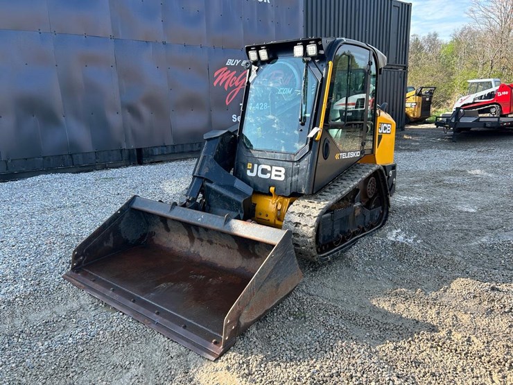 2022-jcb-2ts-7t-image-8