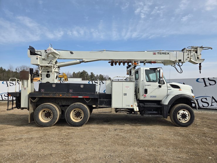 2008-international-workstar-7400-image-6