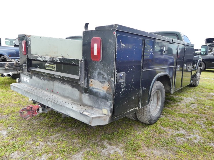 2016-ford-f350-xl-image-3