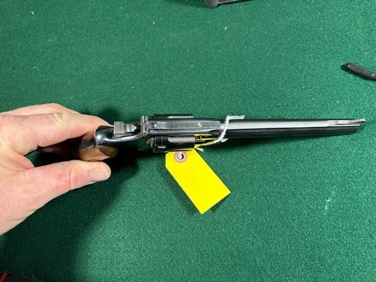 rossi-interarms-22-lr-revolver-image-12