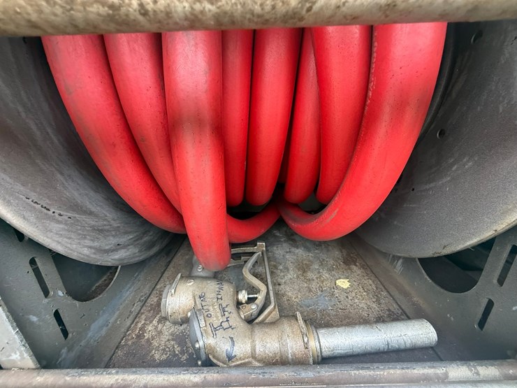 2012-international-7400-image-34