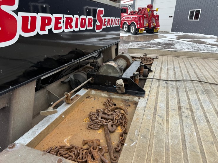 2018-ford-f650-image-15