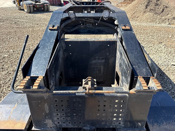 2021-king-load-image-13