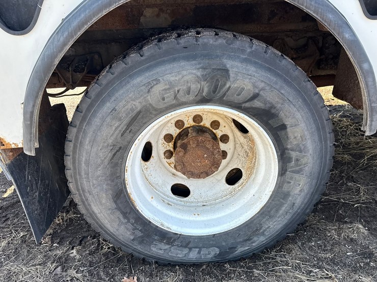 2002-international-4300-sba-image-48