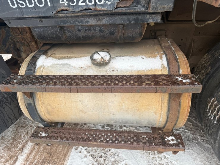 #1113-•-1990-ford-quad-axle-dump-truck-image-37