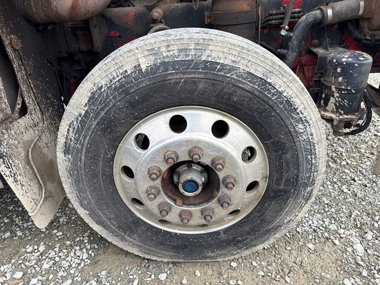 1998-massey-ferguson-8-image-79