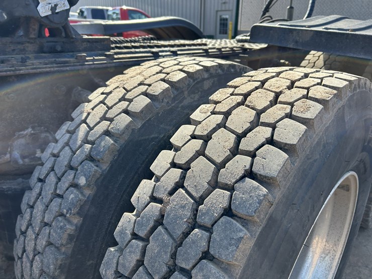 2006-kenworth-t800b-image-83