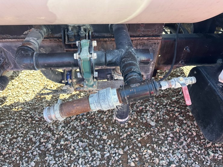 2006-ford-f650-image-40