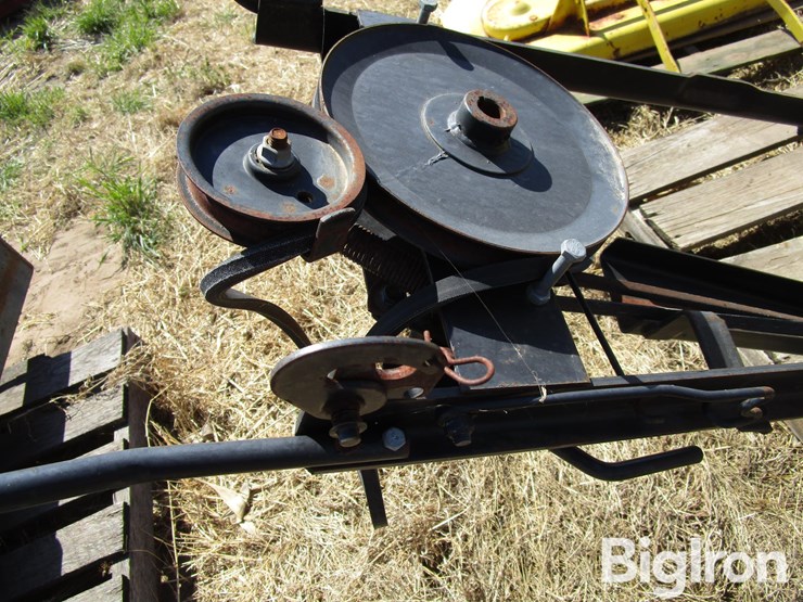 john-deere-h048l-mower-deck-&-3260-roto-tiller-image-9