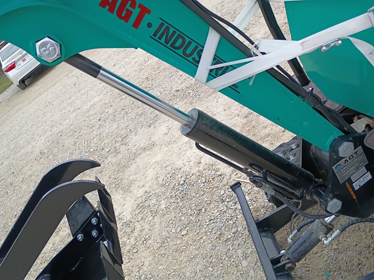 #24179-•-2025-agt-mh12rx-mini-excavator-image-24