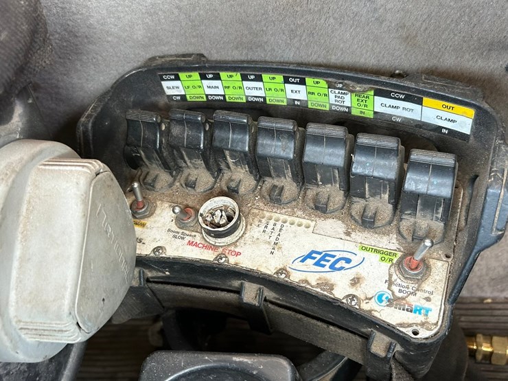 peterbilt-365-image-94