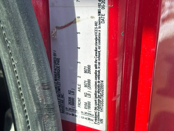 2012-international-7600-image-95