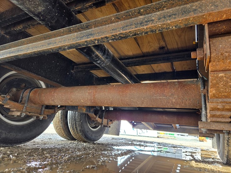 2024-massey-ferguson-8-image-35