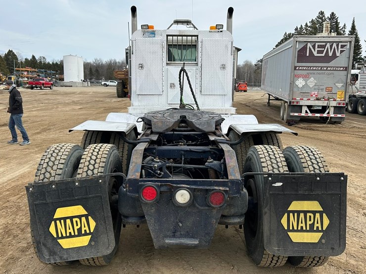 2006-caterpillar-c15-image-4