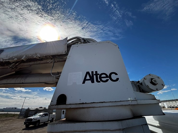 1999-caterpillar-3126-image-63