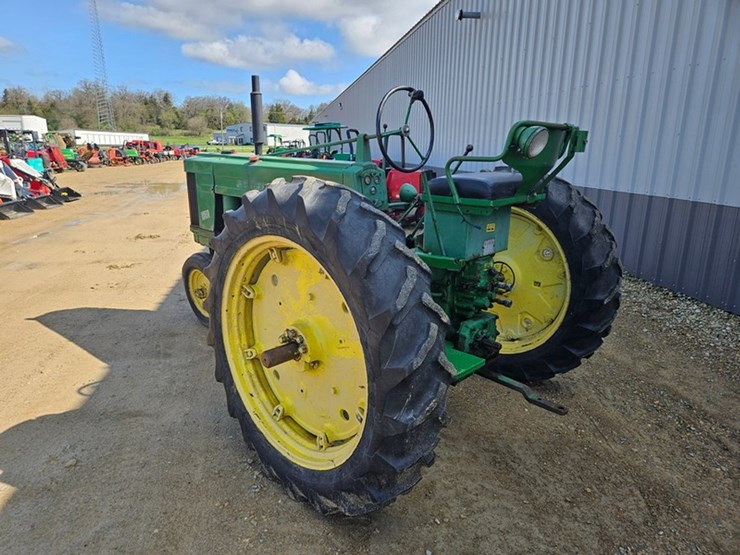 john-deere-50-image-3