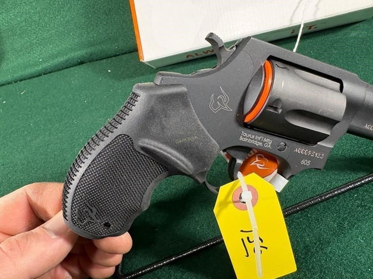 taurus-mdl-605-357-mag-revolver-image-3