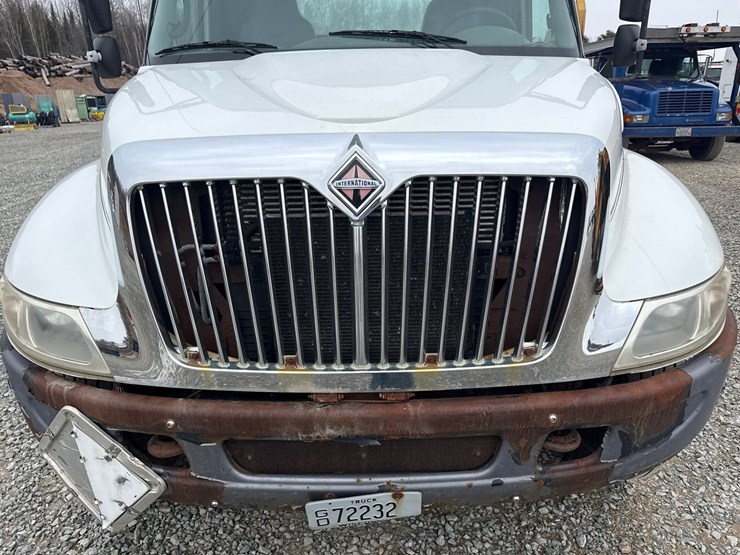 2002-international-4300-sba-image-10