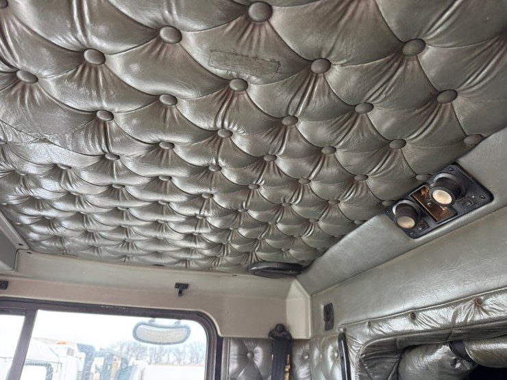 1995-kenworth-t600-image-53