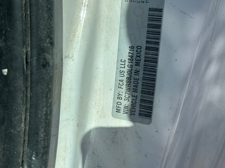 2020-dodge-3500-image-73