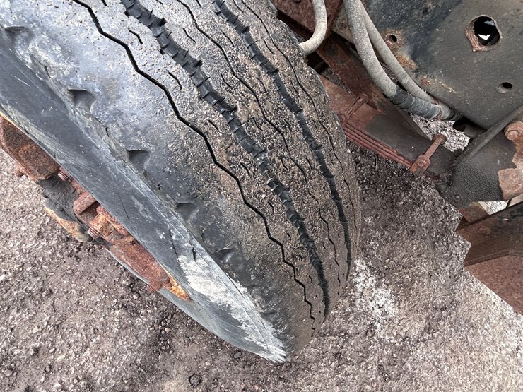 1992-international-4900-image-59