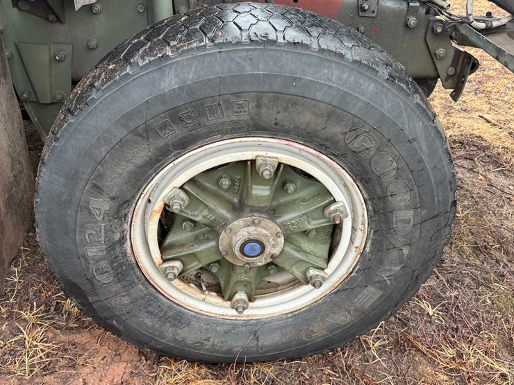 1984-mack-dm492s-image-84