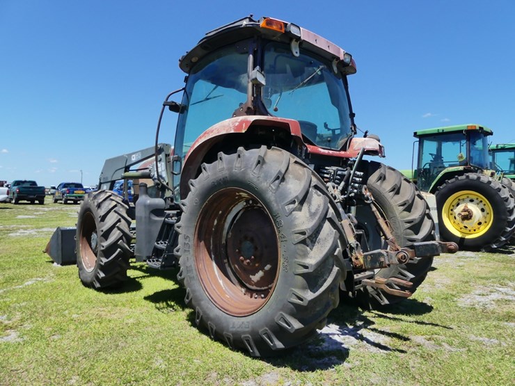 case-ih-mxu135-image-4