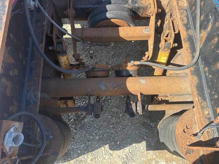 2007-massey-ferguson-8-image-40