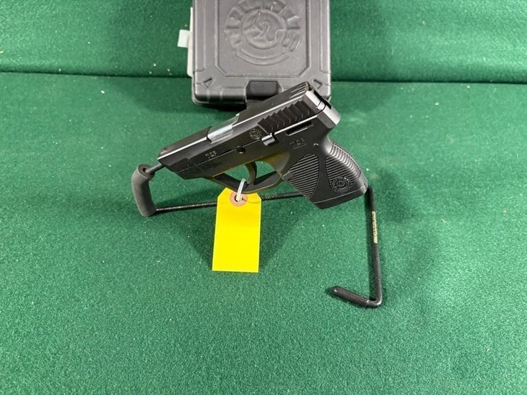 taurus-pt738-380-acp-pistol-image-2