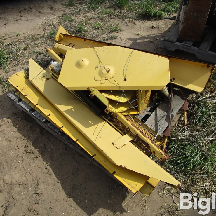 NH Combine Parts & Sheet Metal