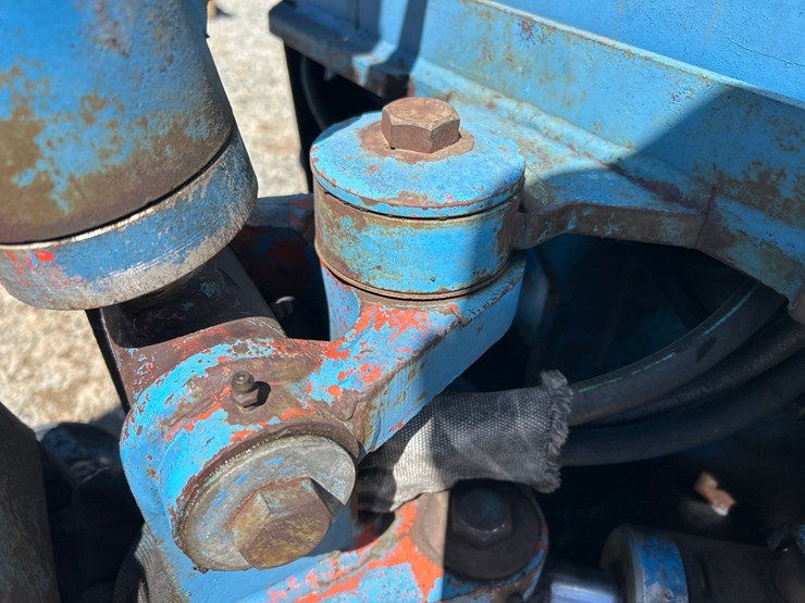 ditch-witch-r65-image-14