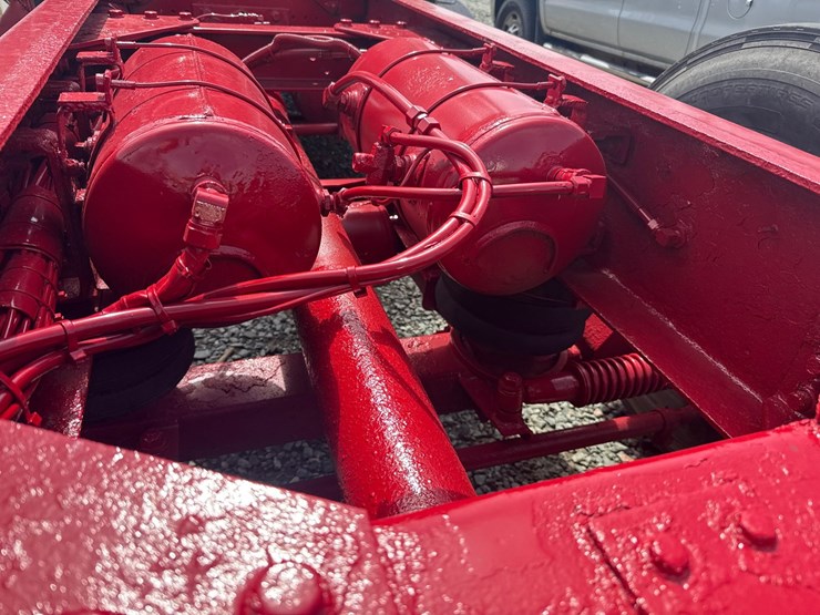 2005-kenworth-t800-image-33