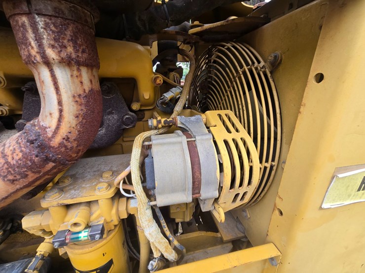 caterpillar-cp-323c-image-19