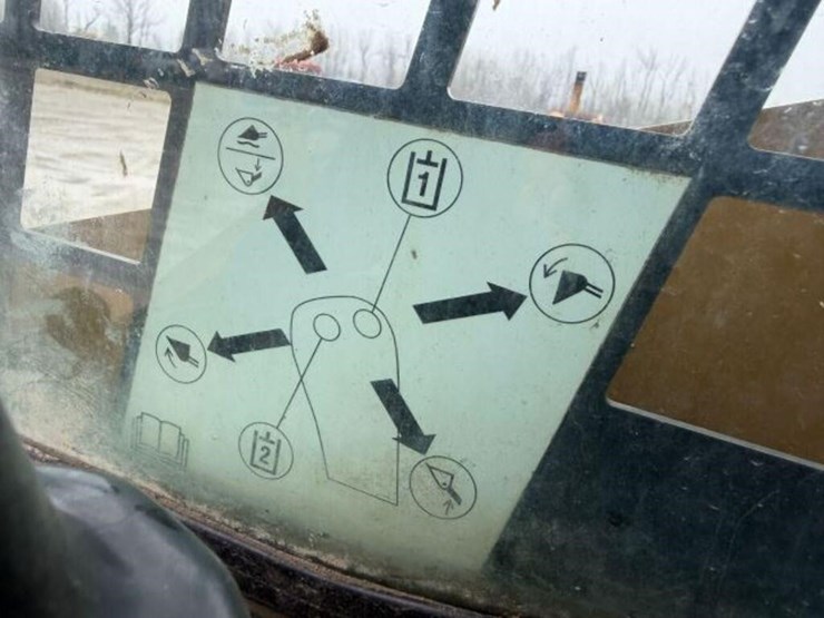 2009-caterpillar-232b2-image-15