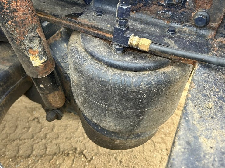 2006-caterpillar-c15-image-43