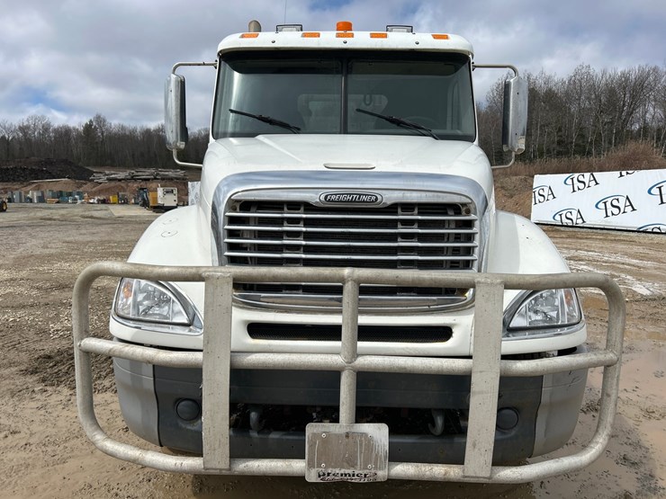 2002-massey-ferguson-8-image-8