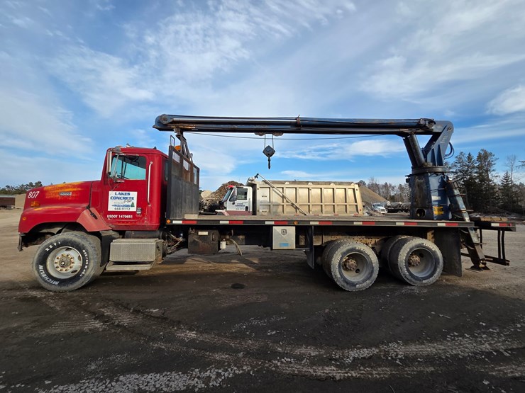 1998-international-paystar-5000-image-2