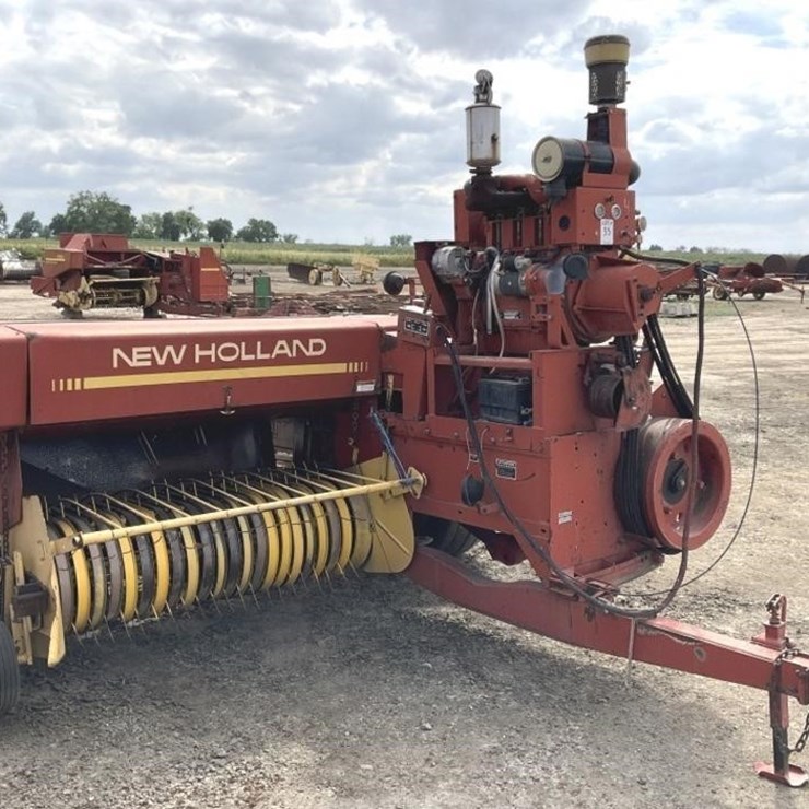 NEW HOLLAND 515